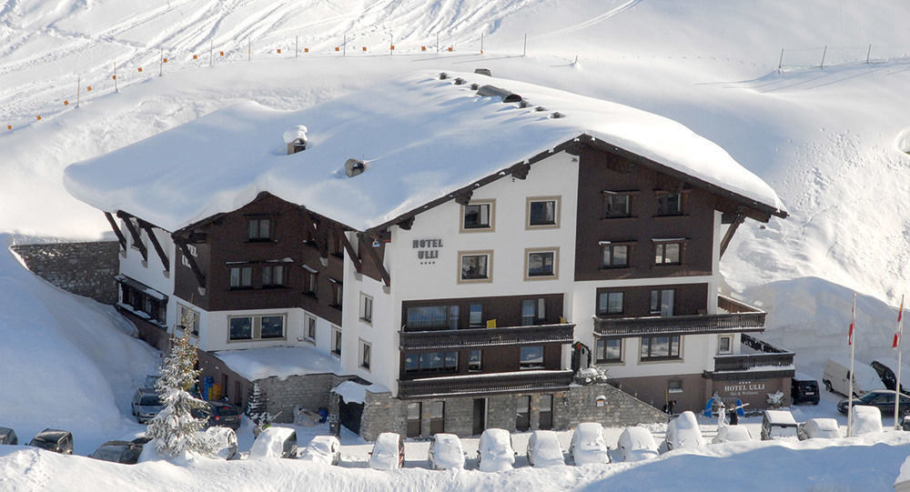 Hotel Ulli Zürs Екстериор снимка