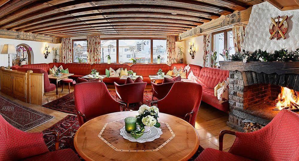Hotel Ulli Zürs Екстериор снимка